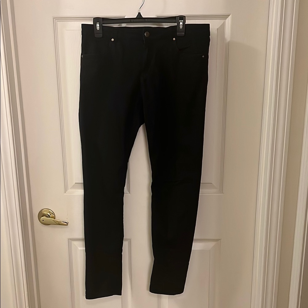 Women’s Black skinny Jeans
